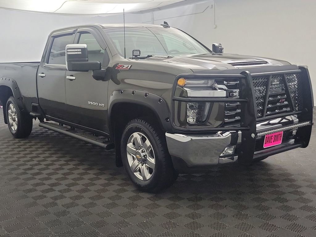 Used 2023 Chevrolet Silverado 3500 LTZ image 7