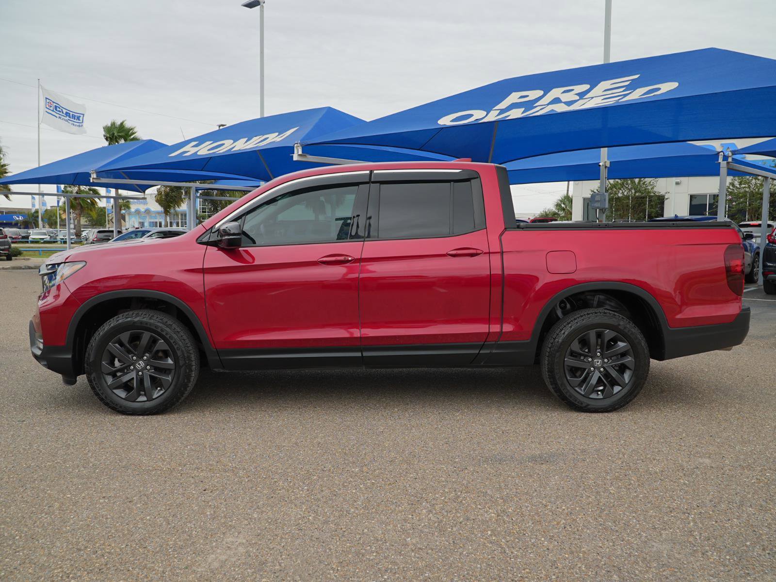 Used 2024 Honda Ridgeline Sport image 10