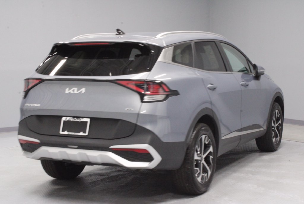 Used 2025 Kia Sportage EX AWD/4WD image 7