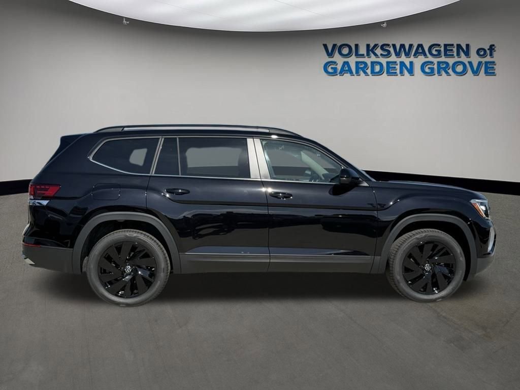 New 2026 Volkswagen Atlas SE image 8