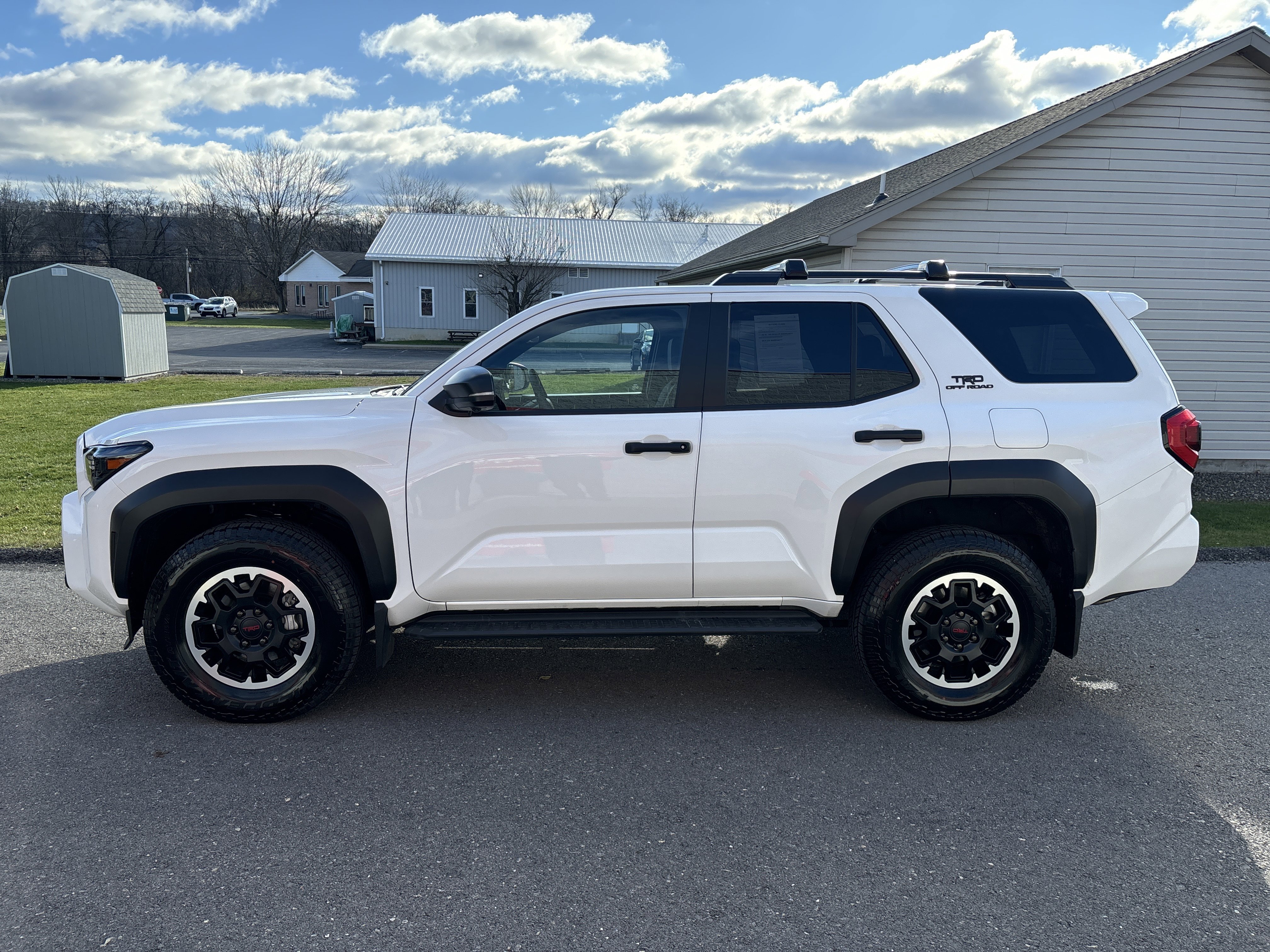 Used 2025 Toyota 4Runner TRD Off-Road Premium image 7