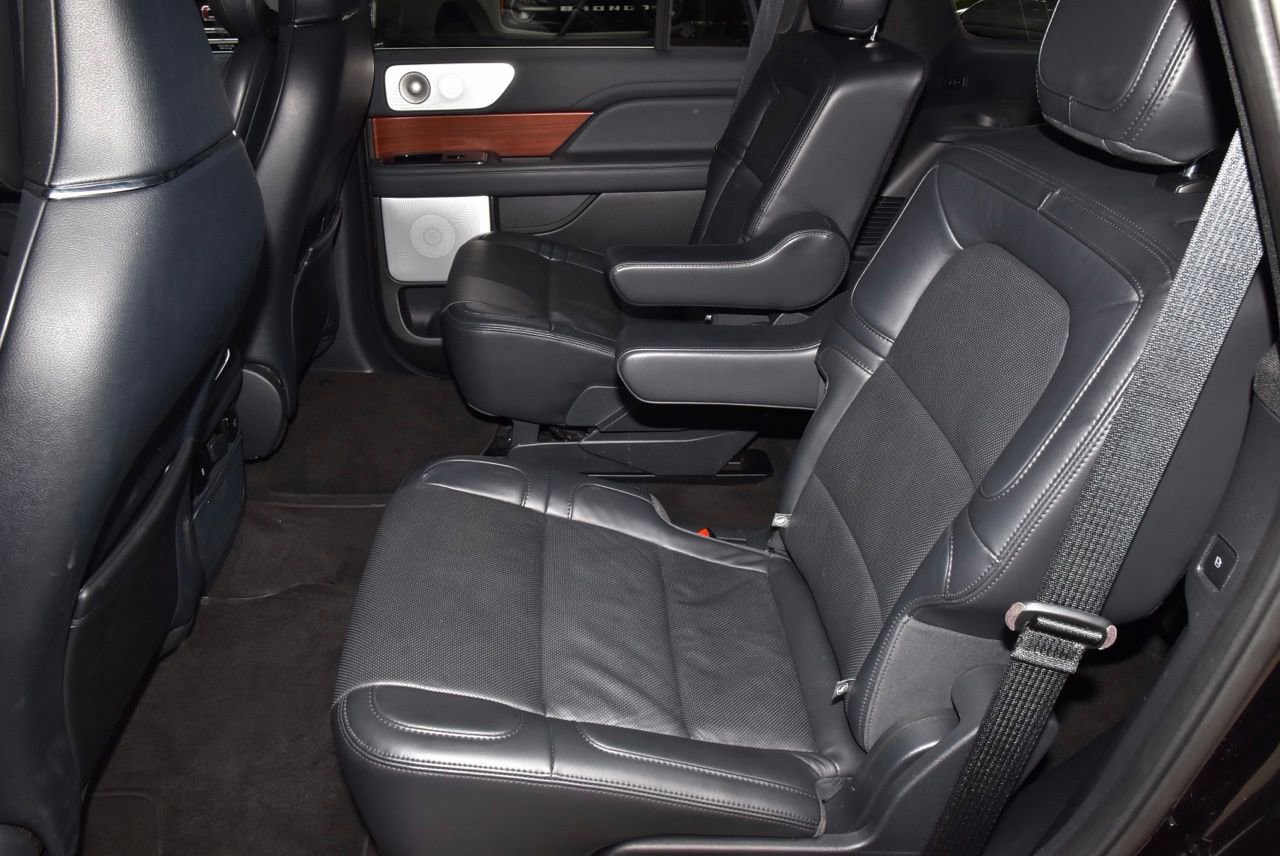 Certified 2024 Lincoln Navigator Reserve AWD/4WD image 14