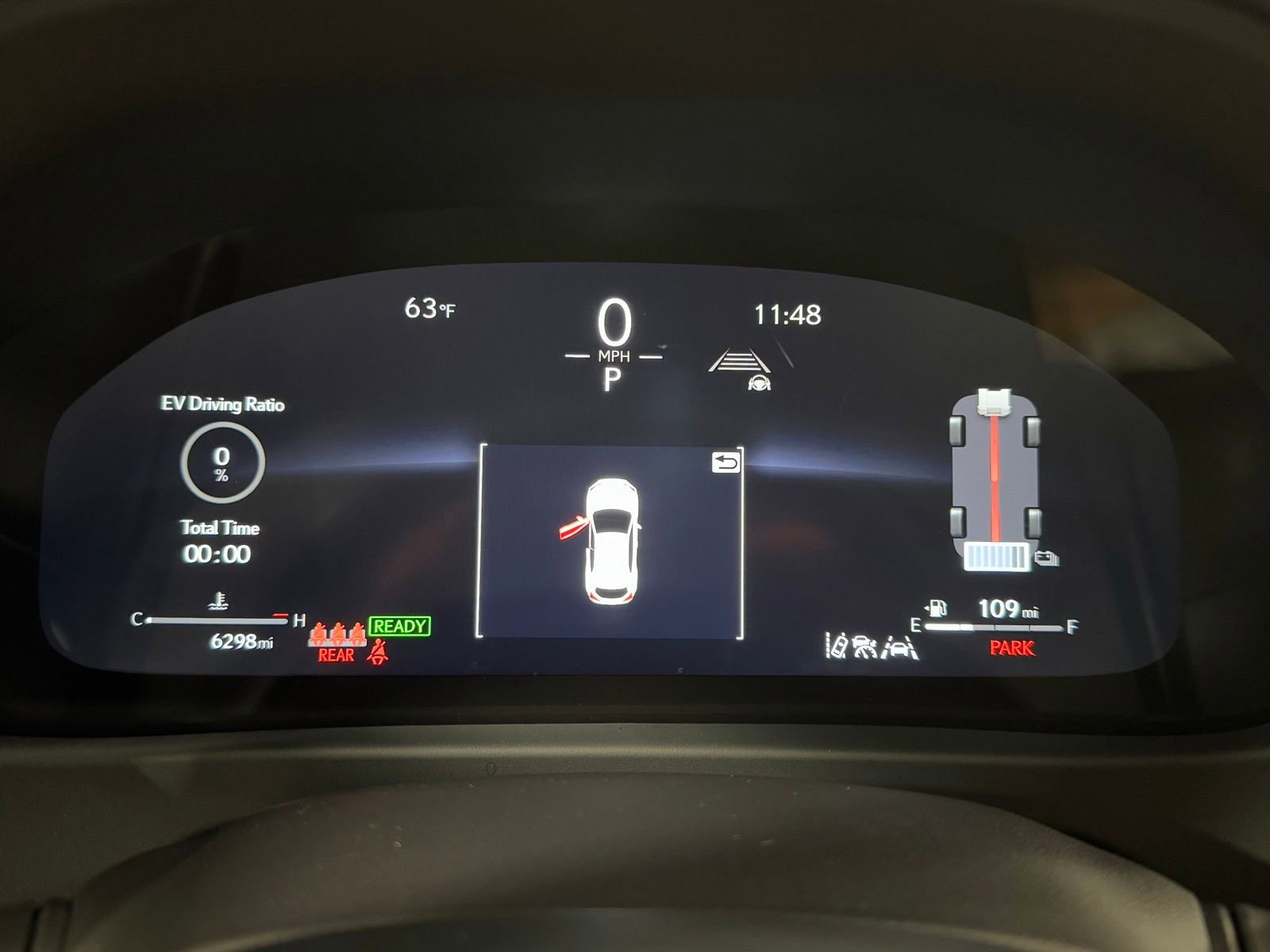 Used 2025 Lexus UX 300h AWD image 19