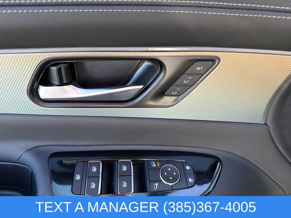 Used 2025 Nissan Murano SL AWD/4WD image 16