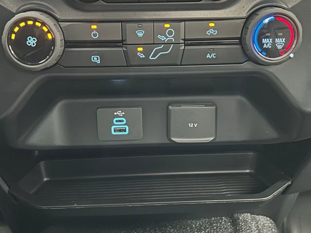 Used 2025 Ford F250 XL w/ XL Chrome Package image 23