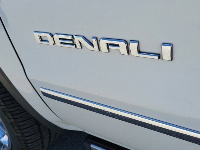 Used 2018 GMC Sierra 1500 Denali w/ Denali Ultimate Package image 9