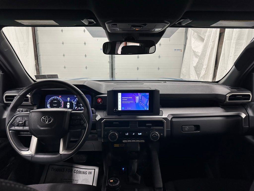 Used 2025 Toyota 4Runner TRD Off-Road AWD/4WD image 41