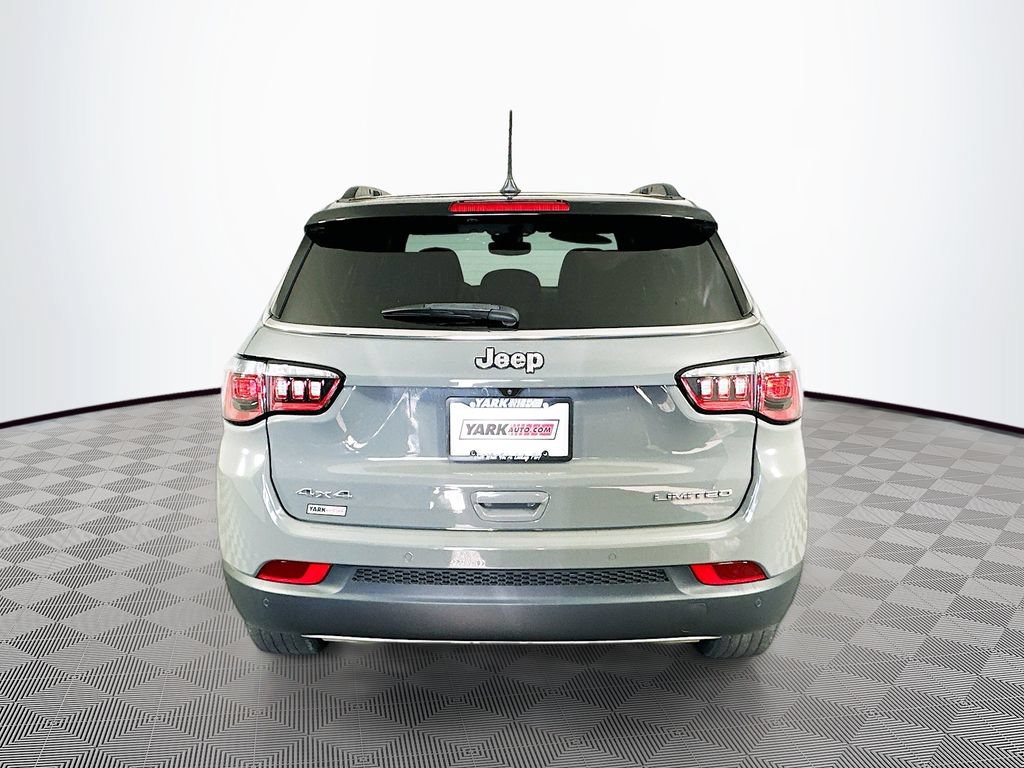 Used 2023 Jeep Compass Limited w/ Elite Group AWD/4WD image 10