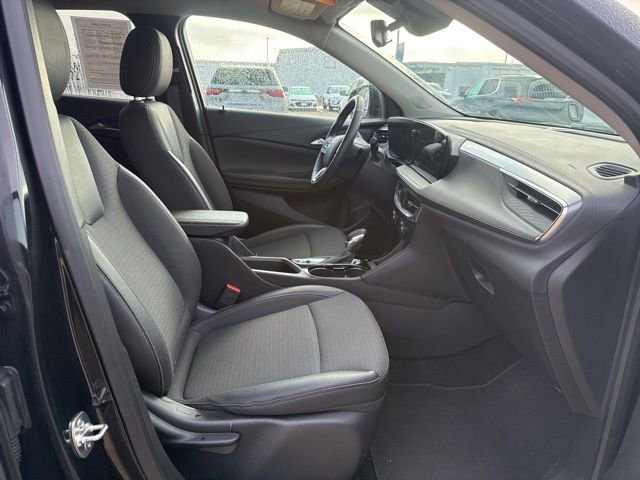 Used 2025 Buick Encore GX Preferred image 24