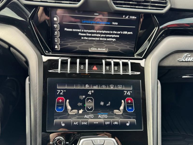 Used 2021 Lamborghini Urus image 15