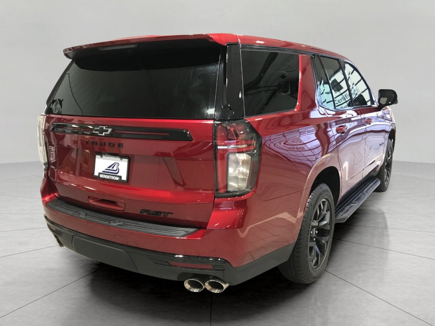 Used 2023 Chevrolet Tahoe RST w/ RST Performance Edition AWD/4WD image 23