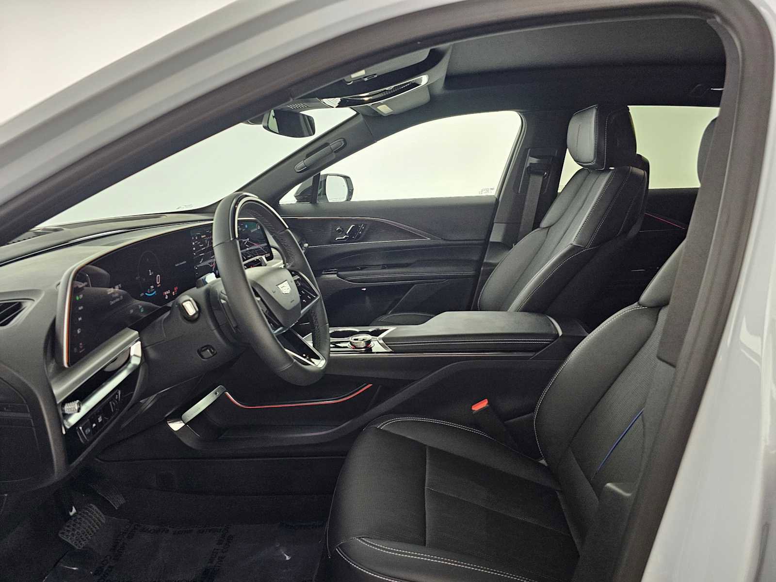 New 2026 Cadillac Lyriq Sport w/ LPO, Floor Liner Package image 20