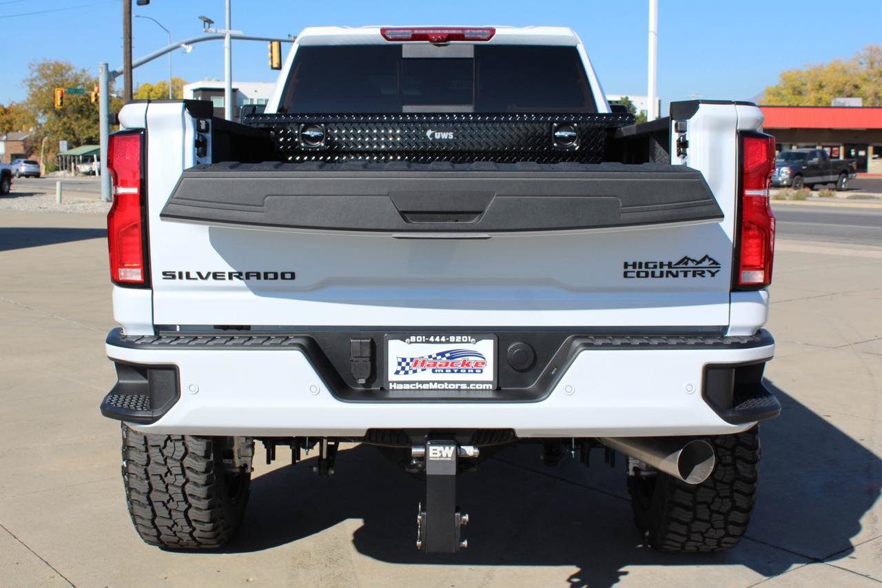 Used 2026 Chevrolet Silverado 3500 High Country w/ High Country Premium Package AWD/4WD image 28