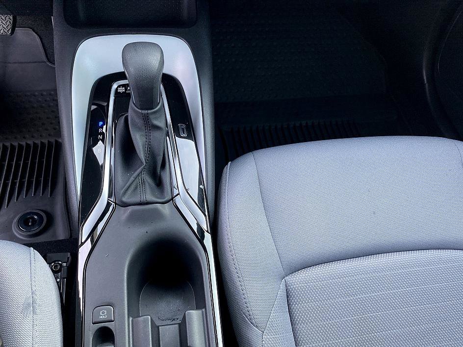 Certified 2025 Toyota Corolla SE image 16