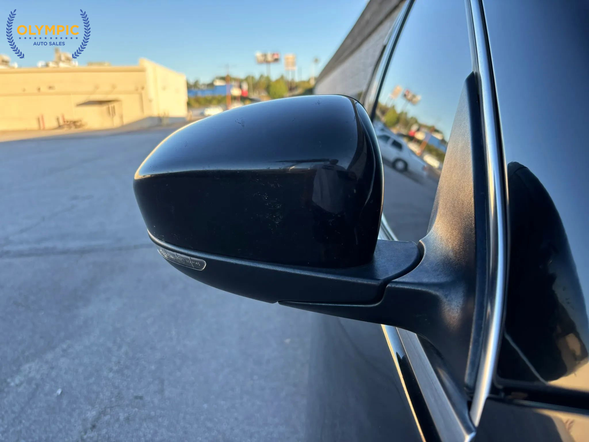 Used 2019 Jeep Cherokee Limited image 14