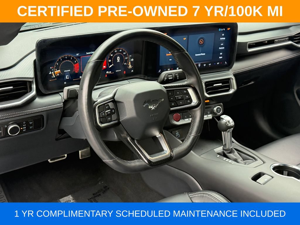Used 2025 Ford Mustang Premium RWD image 28