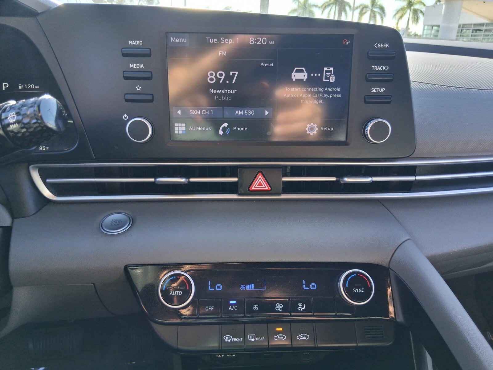 Used 2023 Hyundai Elantra SEL w/ Cargo Package FWD image 20
