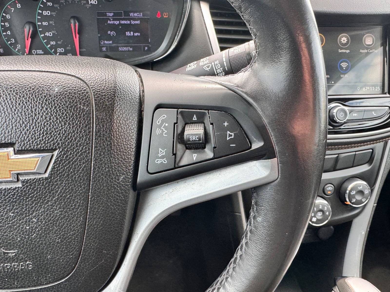 Used 2019 Chevrolet Trax LT w/ LT Convenience Package FWD image 16