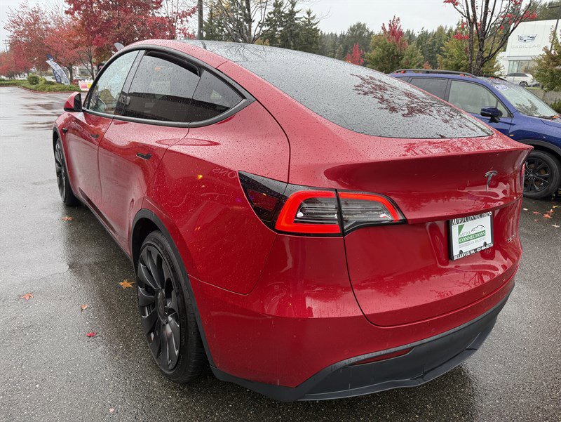 Used 2022 Tesla Model Y Performance image 5