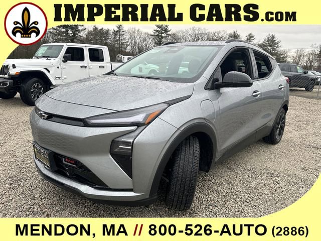 New 2027 Chevrolet Bolt RS FWD image 5
