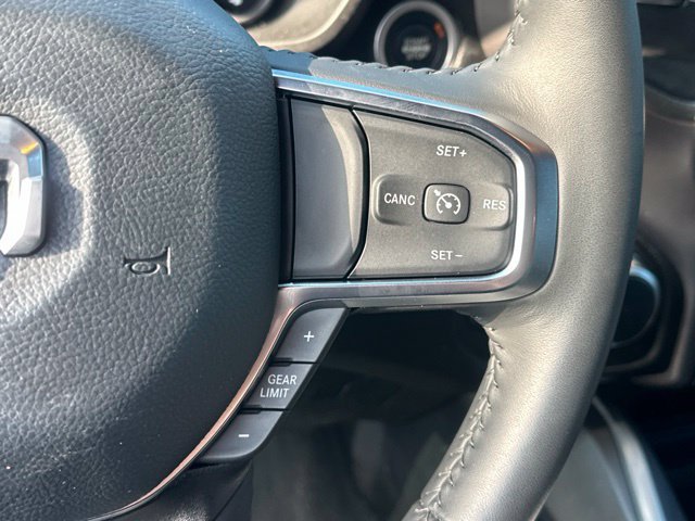 Used 2024 RAM 1500 Big Horn AWD/4WD image 11