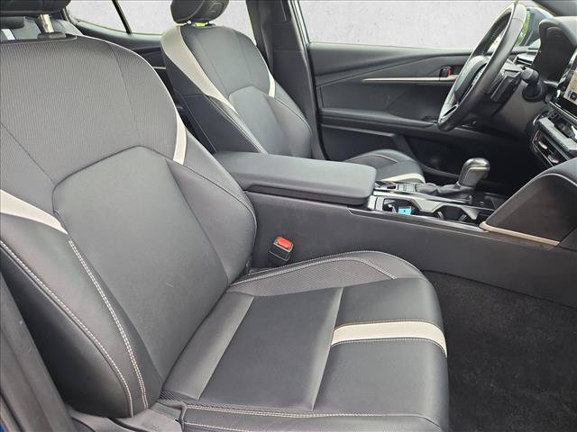 Used 2025 Toyota Camry SE FWD image 16