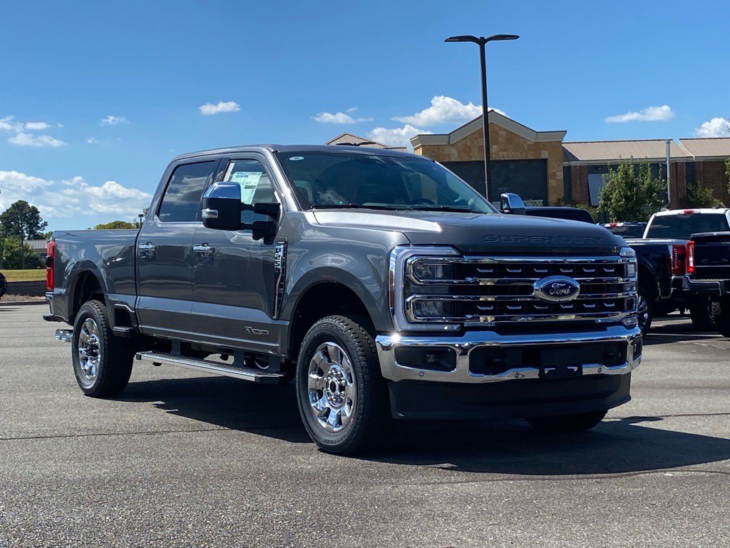 New 2026 Ford F250 Lariat w/ Lariat Premium Package image 2