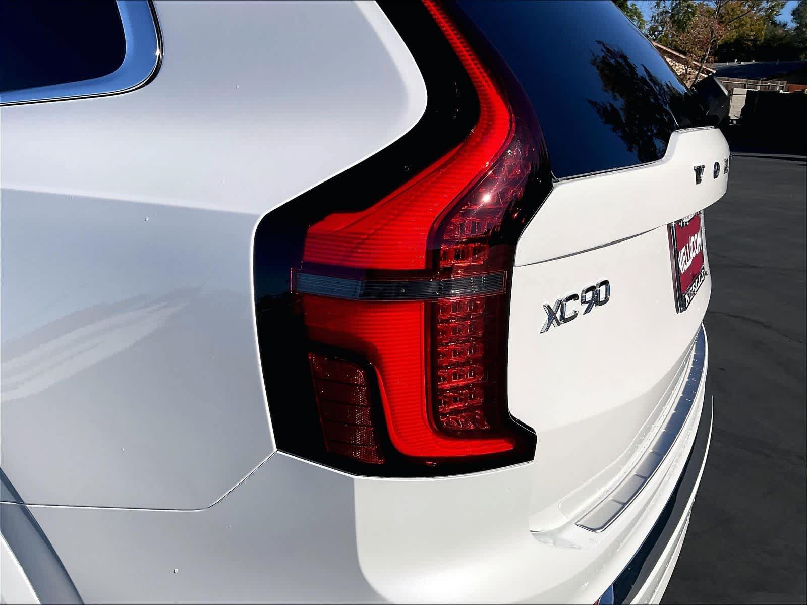New 2027 Volvo XC90 B6 Ultra AWD/4WD image 25