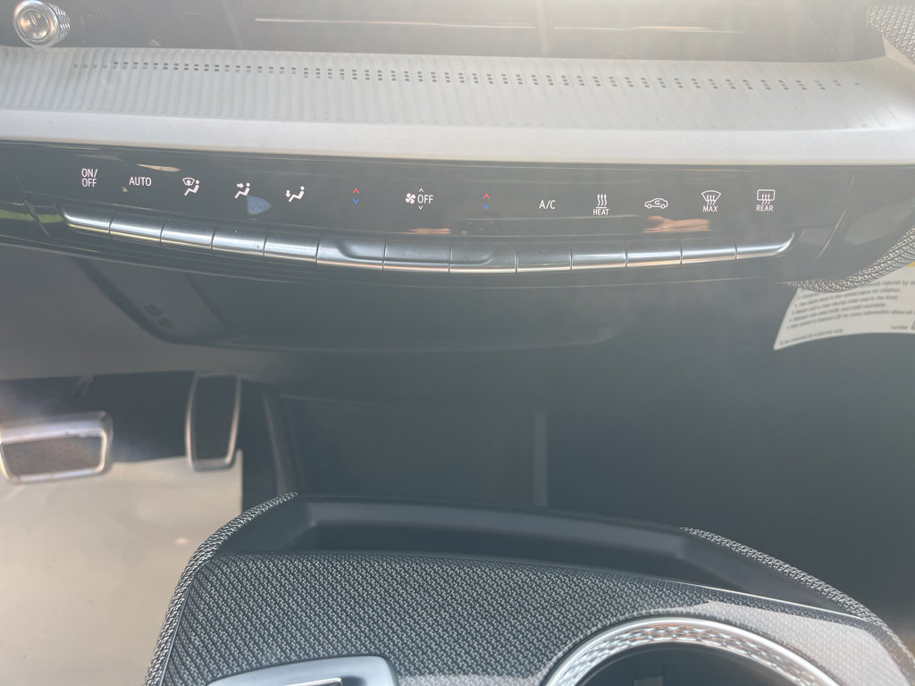 Used 2025 Cadillac Optiq Luxury 2 AWD/4WD image 26