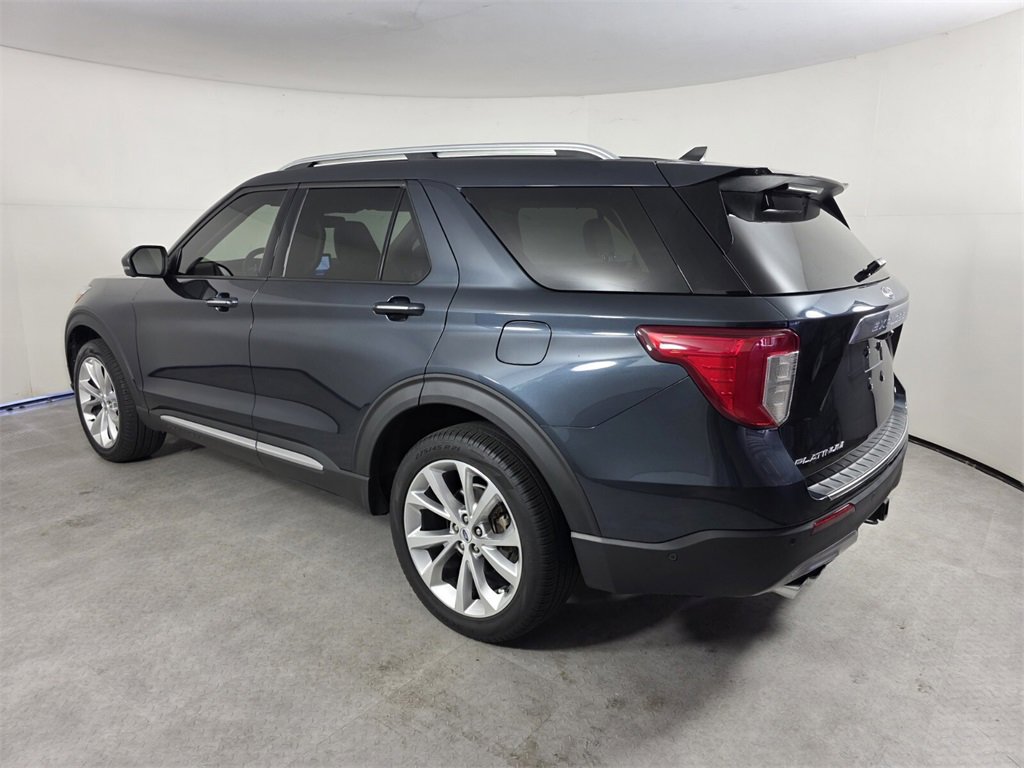 Used 2023 Ford Explorer Platinum w/ Technology Package image 6