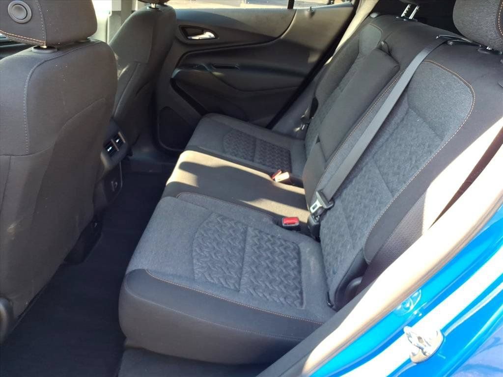 Used 2024 Chevrolet Equinox LT AWD/4WD image 12