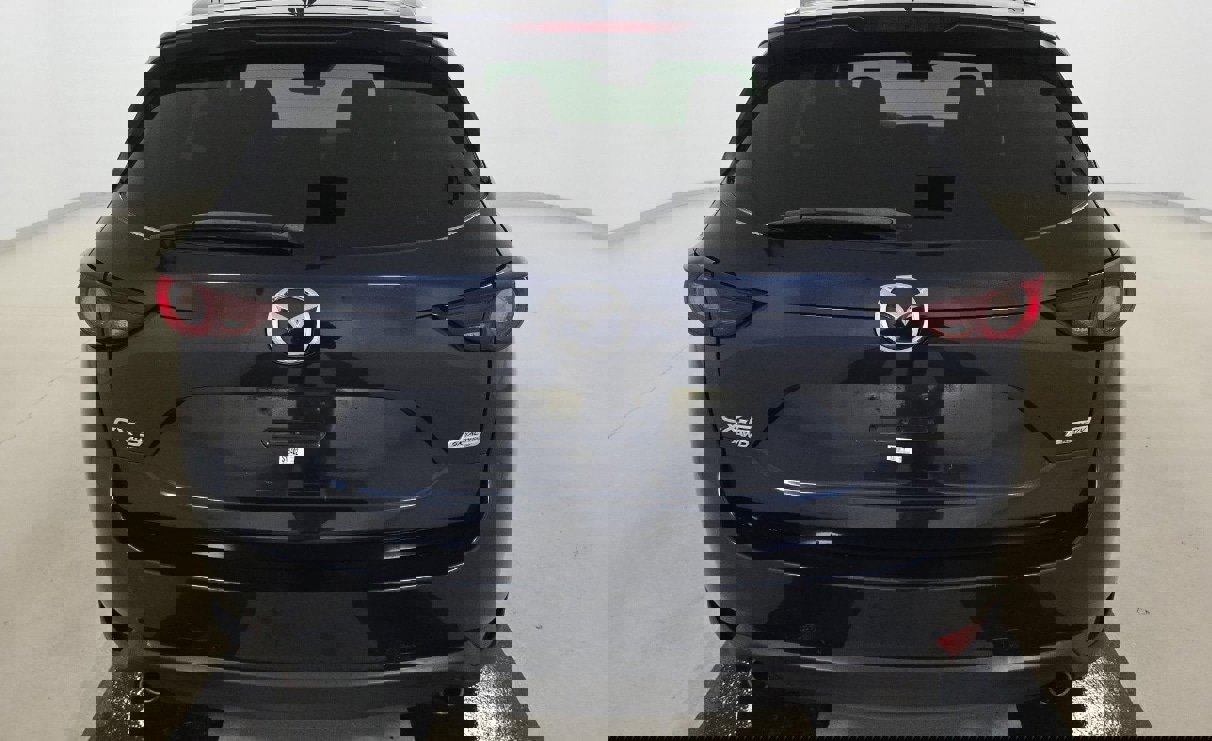 Used 2018 MAZDA CX-5 Touring image 13