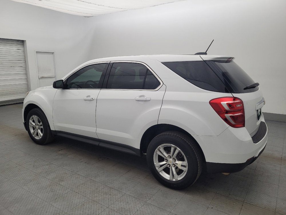 Used 2016 Chevrolet Equinox LS image 3