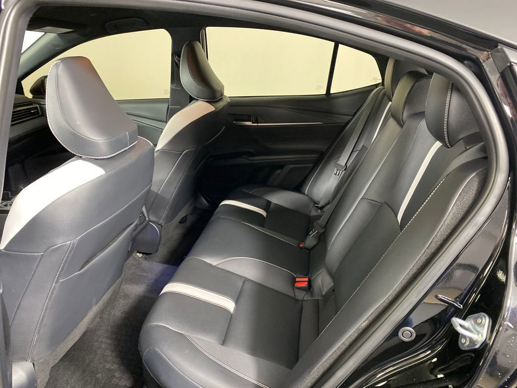 Certified 2025 Toyota Camry SE image 24