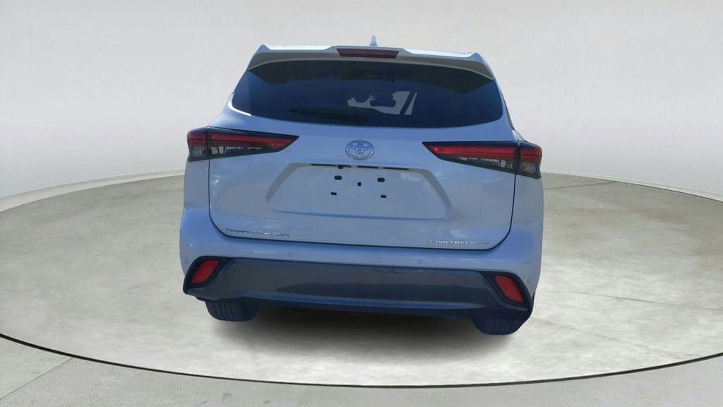 Used 2021 Toyota Highlander Limited image 5