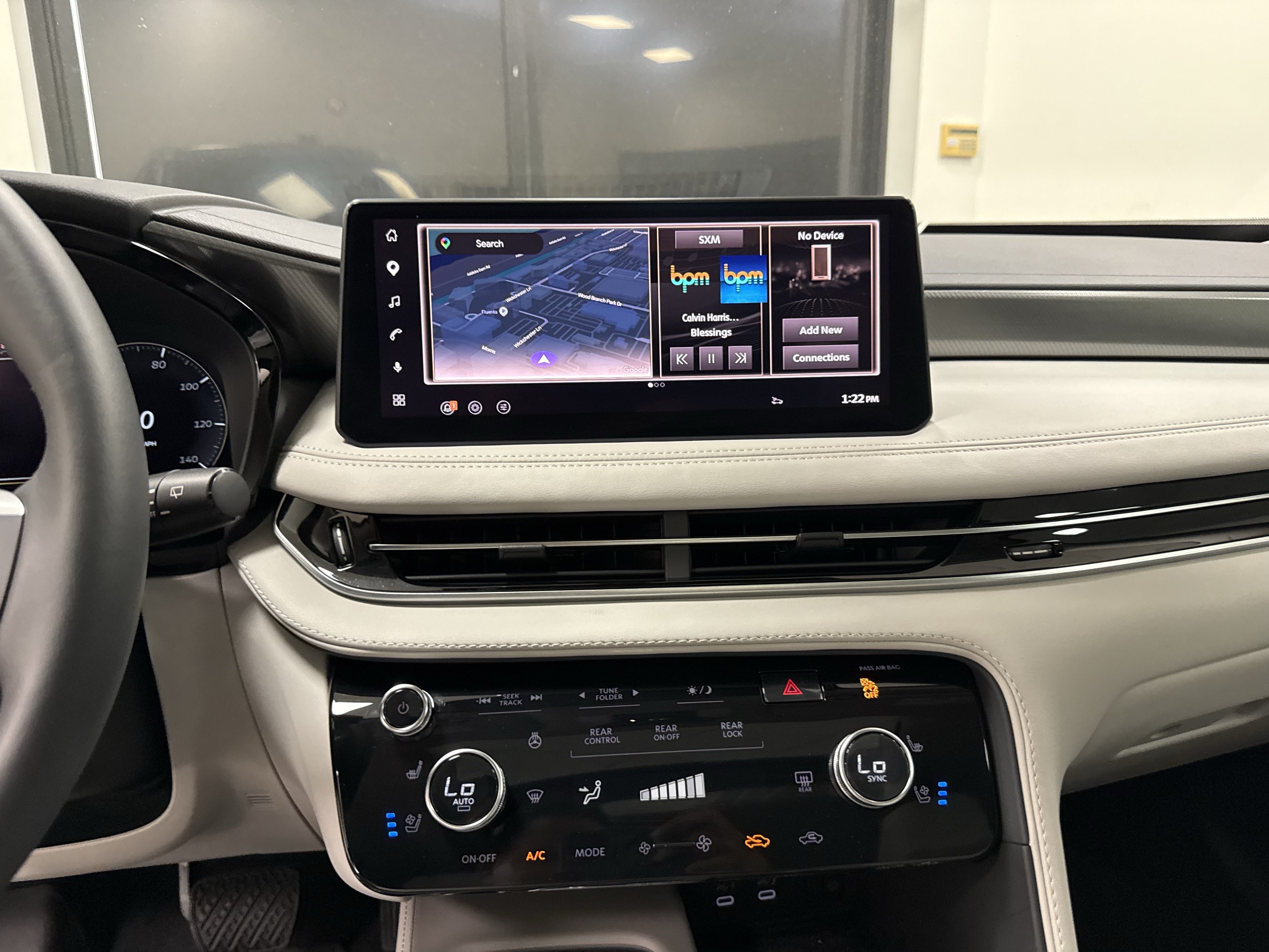 Certified 2027 INFINITI QX60 Luxe w/ Cargo Package FWD image 22