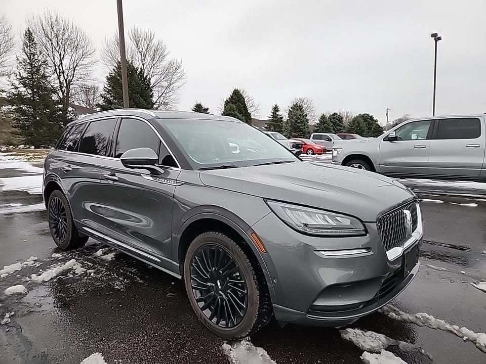 Certified 2022 Lincoln Corsair Reserve w/ Equipment Group 201A image 2