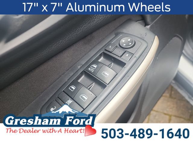 Used 2017 Jeep Cherokee Sport image 14