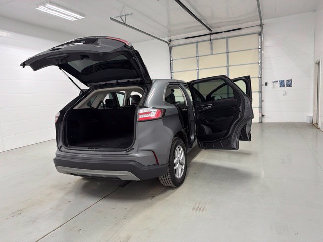 Used 2023 Ford Edge SEL AWD/4WD image 15
