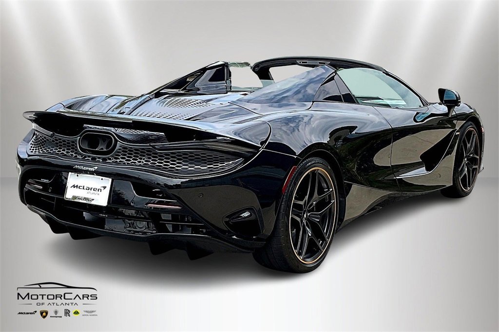 Used 2024 McLaren 750S Spider image 12