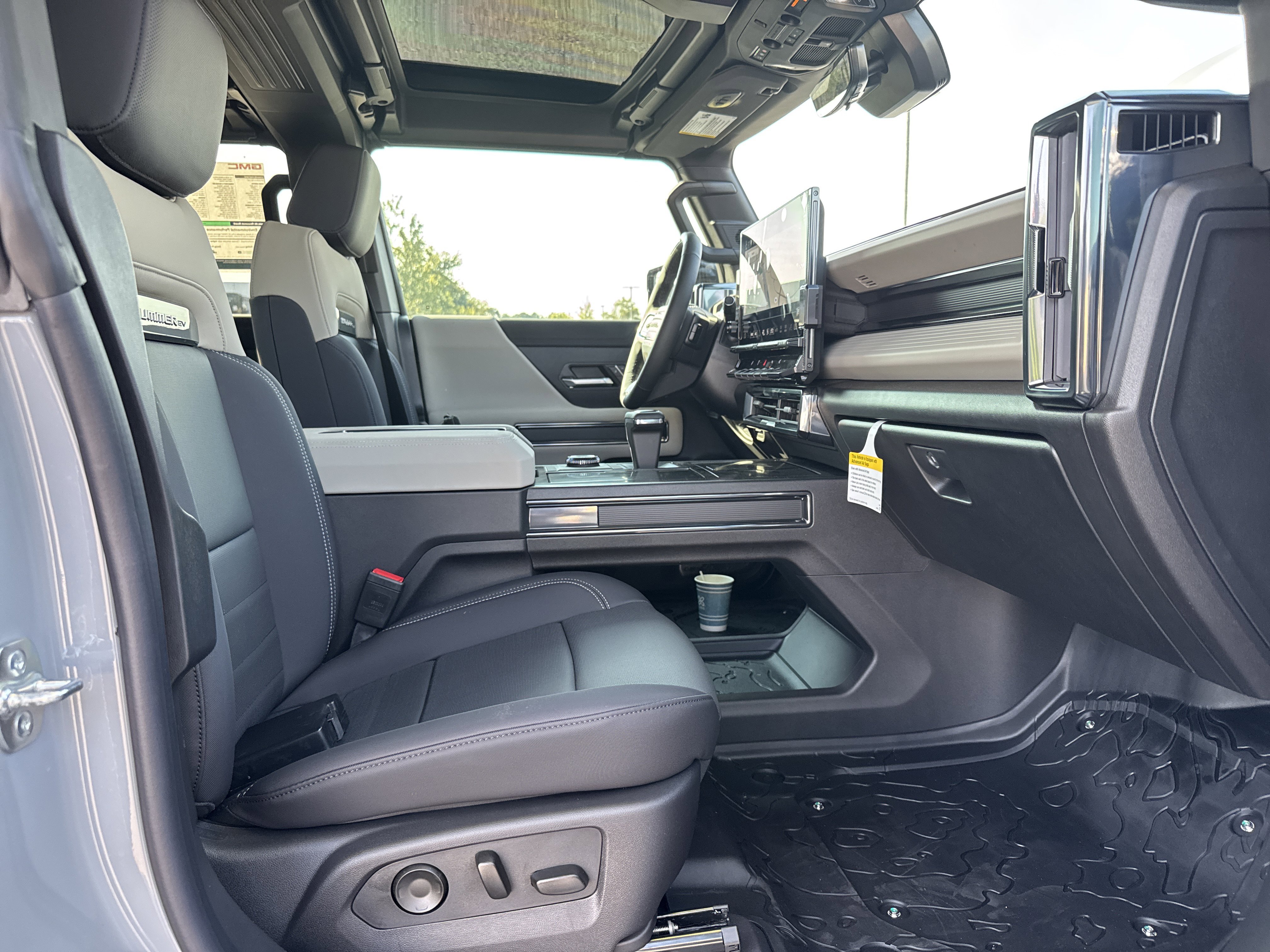 New 2026 GMC Hummer EV 4x4 Crew Cab image 33