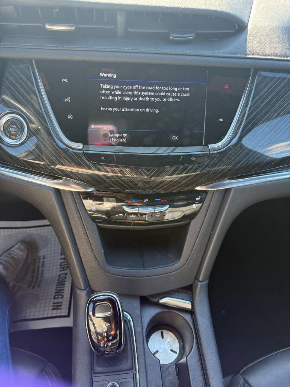 Used 2022 Cadillac XT6 Premium Luxury w/ Technology Package image 13