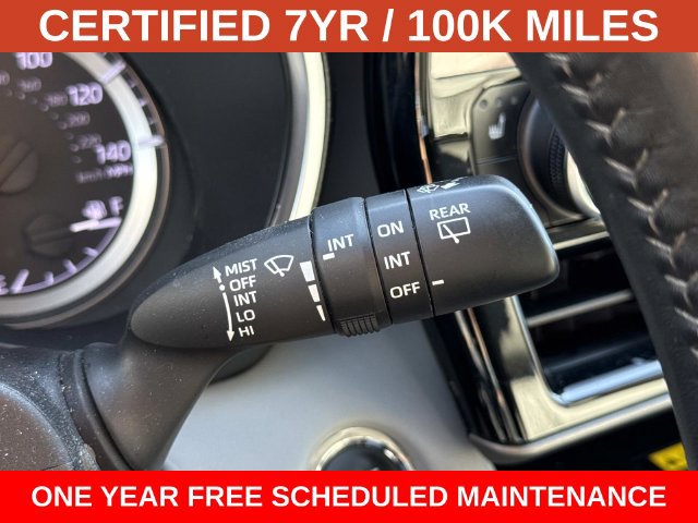 Used 2023 Toyota Highlander XLE FWD image 26