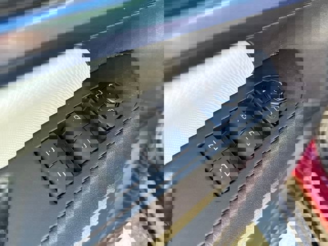 New 2025 Chevrolet Equinox EV LT image 11