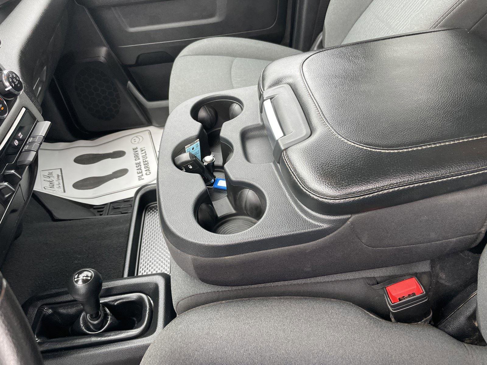 Used 2024 RAM 3500 Tradesman w/ Chrome Appearance Group image 17