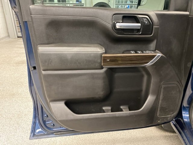 Used 2020 Chevrolet Silverado 1500 LT w/ All-Star Edition image 27