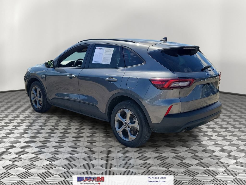 Certified 2025 Ford Escape ST-Line AWD/4WD image 4