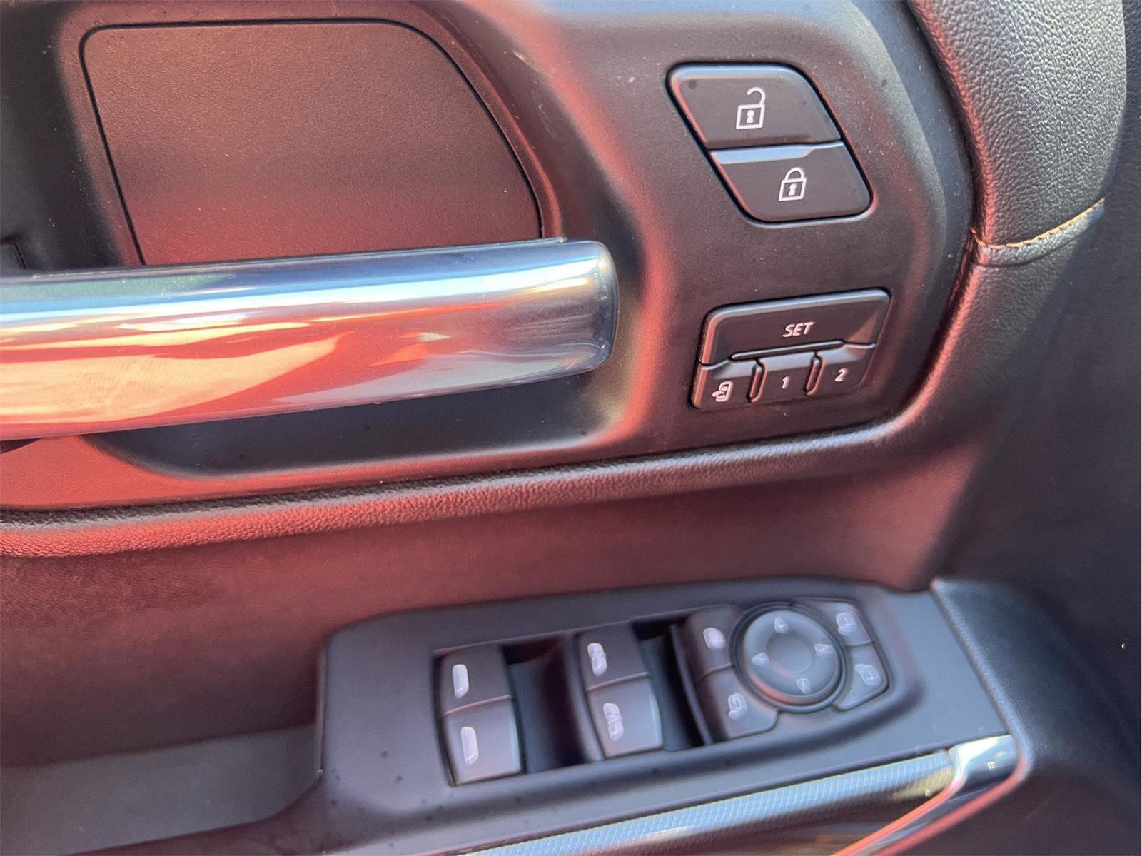 Used 2019 GMC Sierra 1500 AT4 image 12