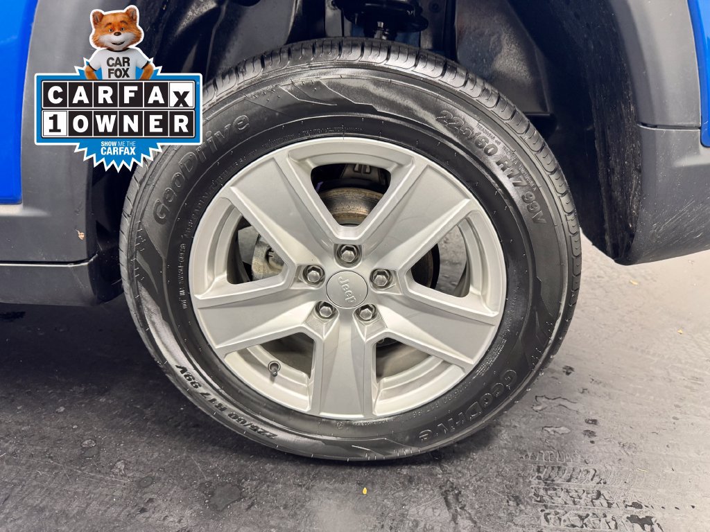 Used 2022 Jeep Compass Latitude AWD/4WD image 10