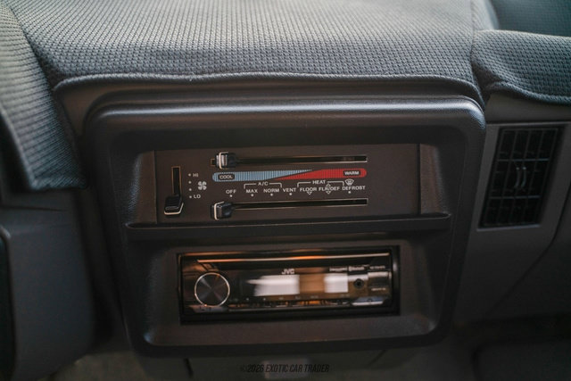 Used 1991 Ford Bronco AWD/4WD image 23